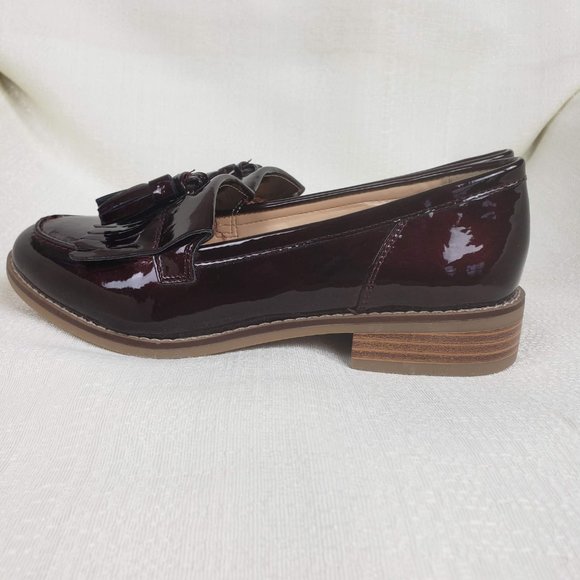 NWOB Limelight Kiltie Wine Loafer - Picture 6 of 7